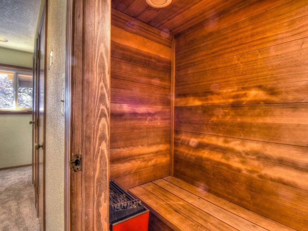 Mountain Cabin With Hot Tub And Sauna Incline Village Exterior photo